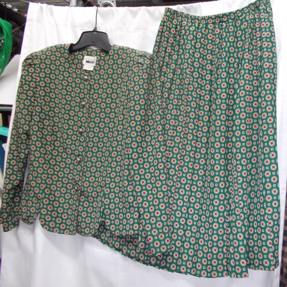 Leslie Fay career top & pleated skirt, size 12 - Picture 2 of 5